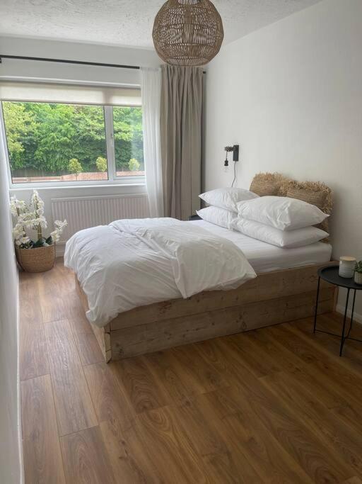 Stylish Apartment With Stunning Views Chislet Luaran gambar